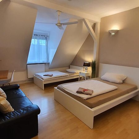 Colodging Mannheim - Private Rooms & Kitchen Εξωτερικό φωτογραφία