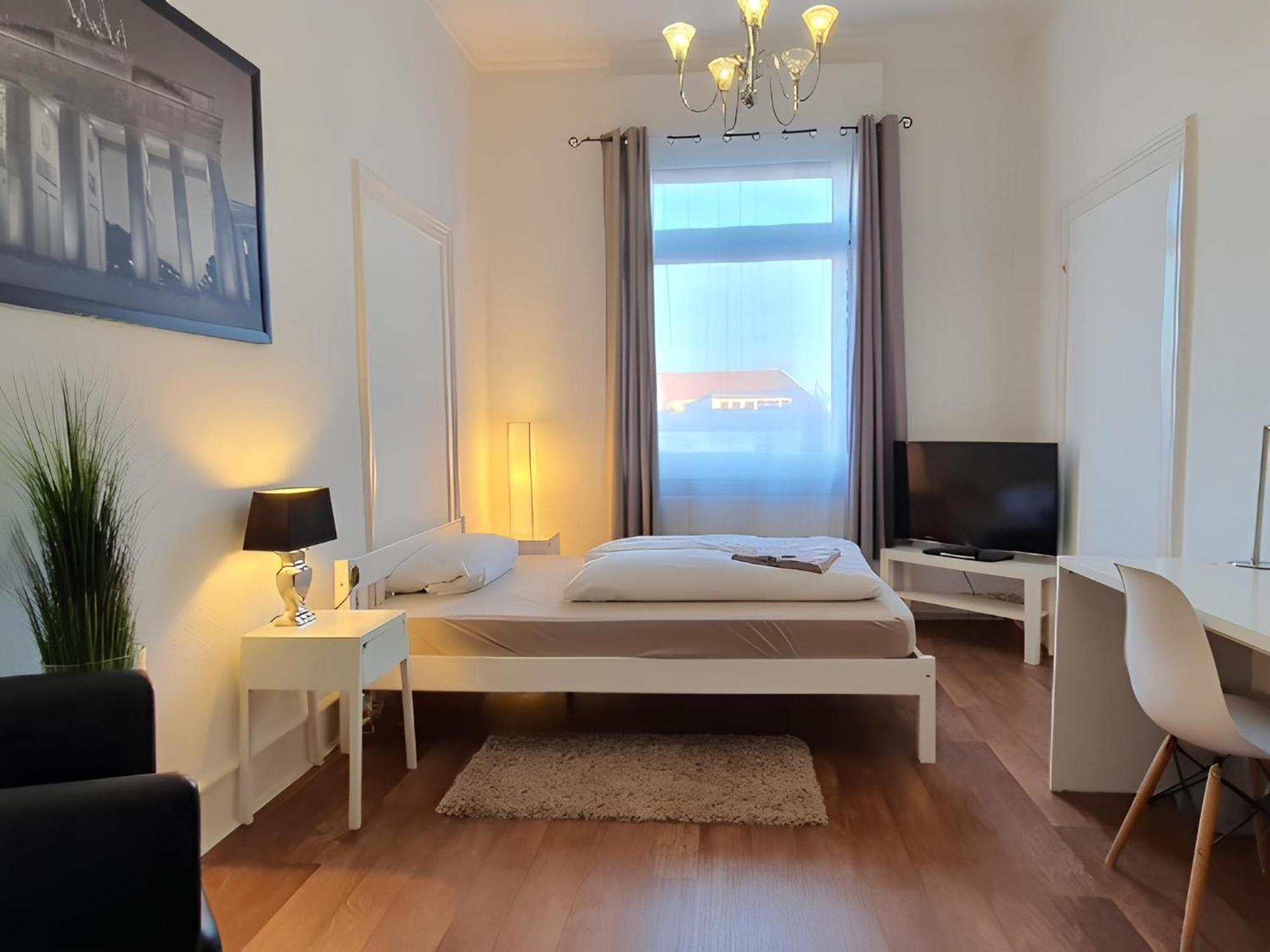 Colodging Mannheim - Private Rooms & Kitchen Εξωτερικό φωτογραφία